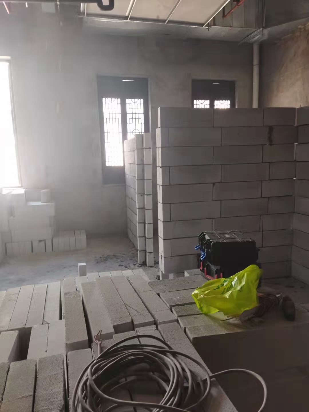 酒店轻质砖隔墙应用